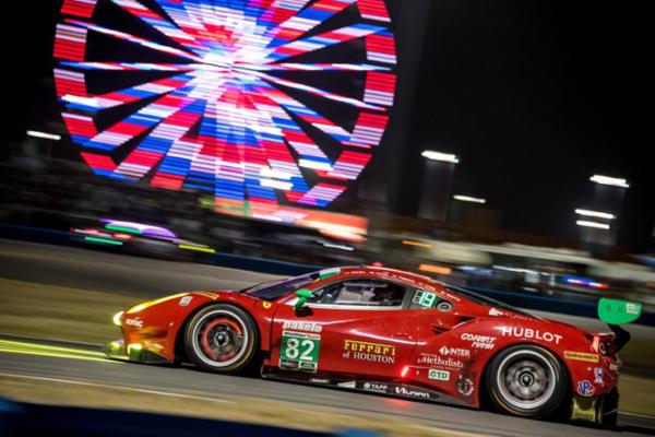 Batalla Pérez de Lara y equipo en la primera parte de las 24 Horas de Daytona