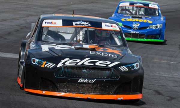 Miji, cerca del podio en una tarde problemática para pilotos Telmex Telcel en NASCAR PEAK SLP