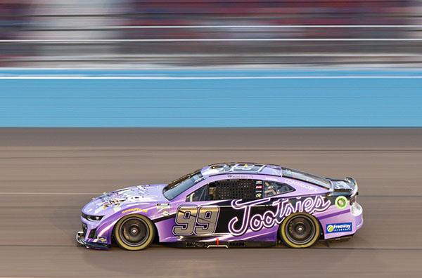 Daniel Suárez, a un paso del top-10 en el cierre de NASCAR en Phoenix