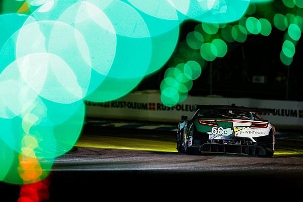 Contacto deja a Tatiana y al Gradient Racing en el camino en las 12 Horas de Sebring