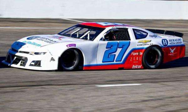 Consigue Helio Meza podio en los Late Model en Carolina del Norte